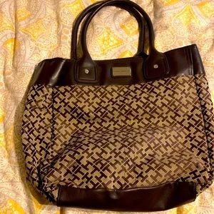 Tommy Hilfiger purse brown